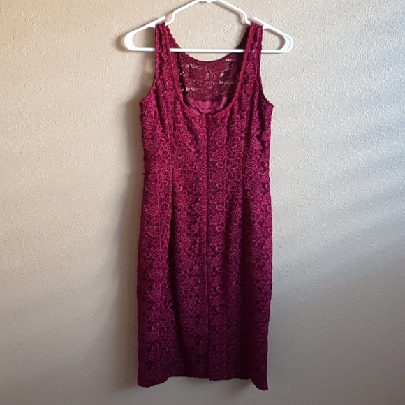 WHBM Sleeveless Lace Sheath Dress Size 2 - Picture 2 of 8